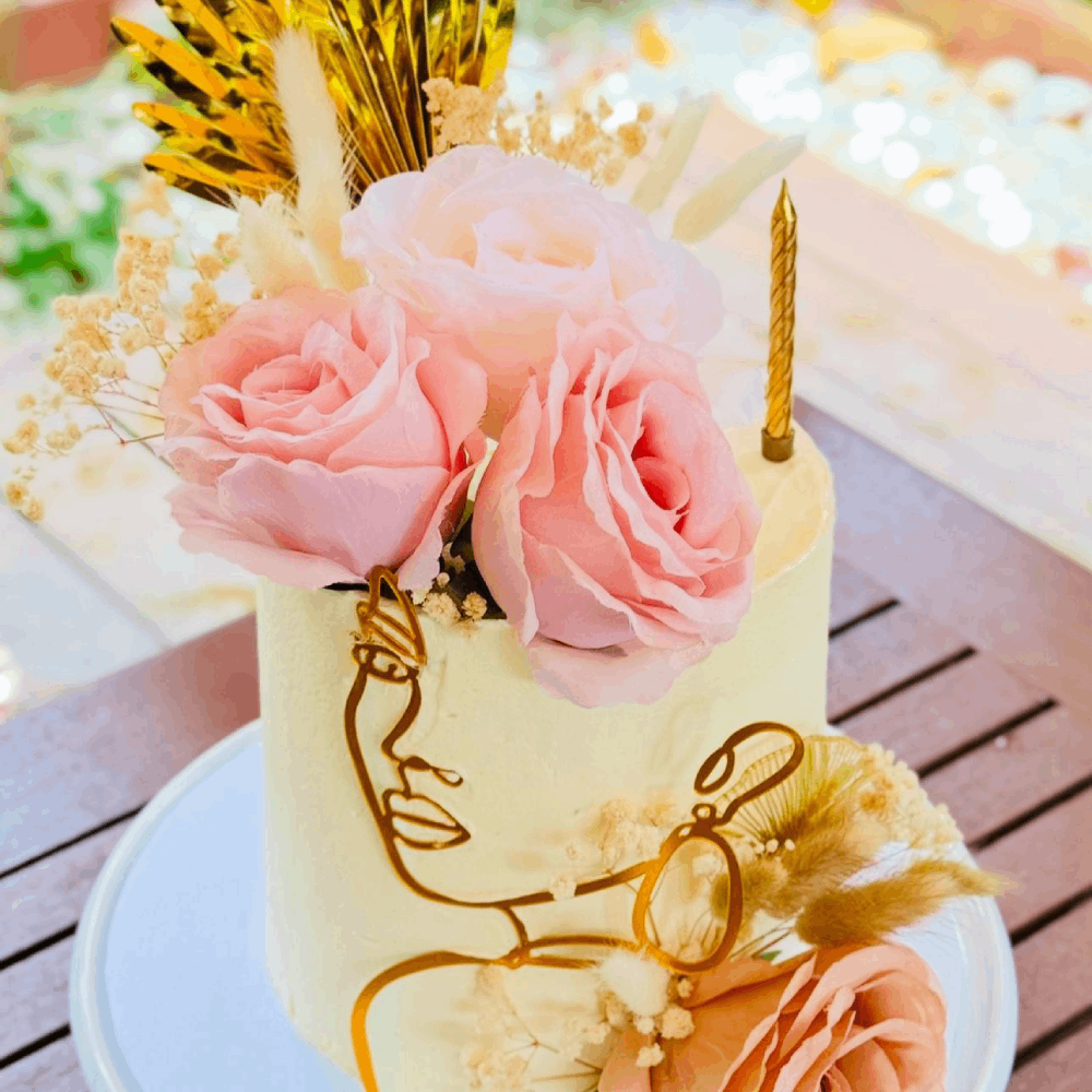 Elegant Floral Gold Cake